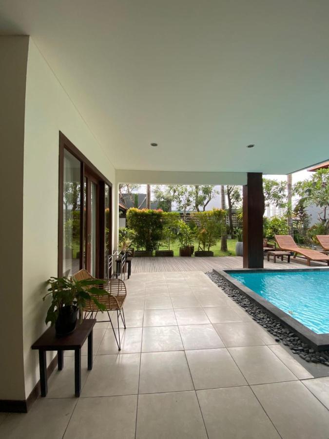 The Paving Villa Canggu Eksteriør billede